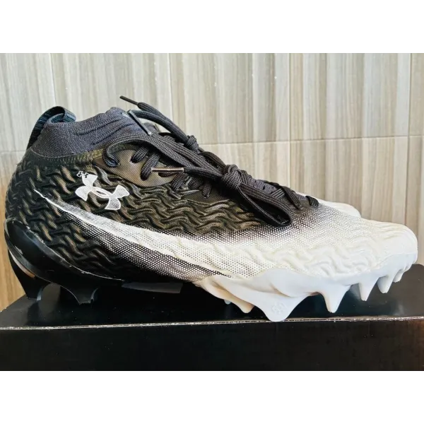 Under Armour Team Spotlight Pro NW MC Clearance Footwear Black/White